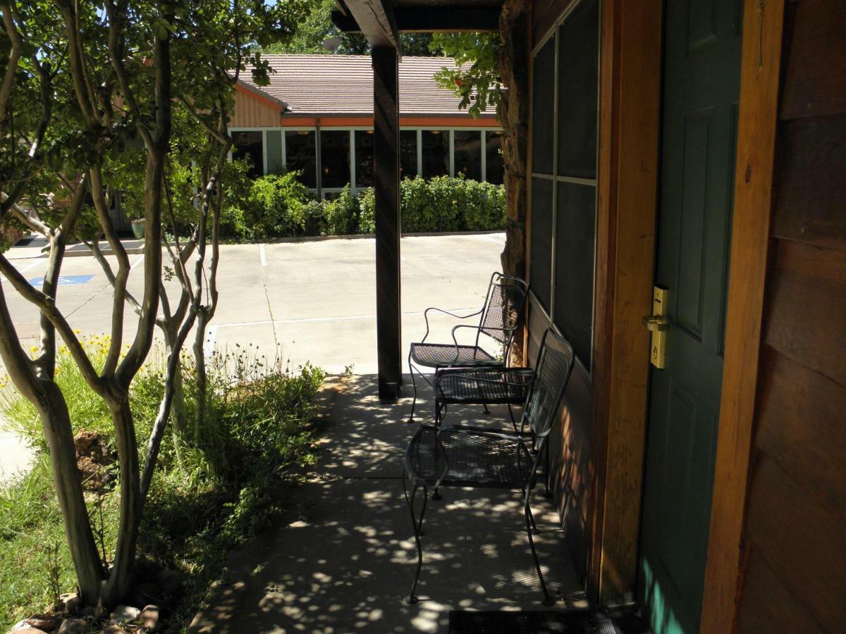 Flanigan'S Resort And Spa Springdale Bagian luar foto