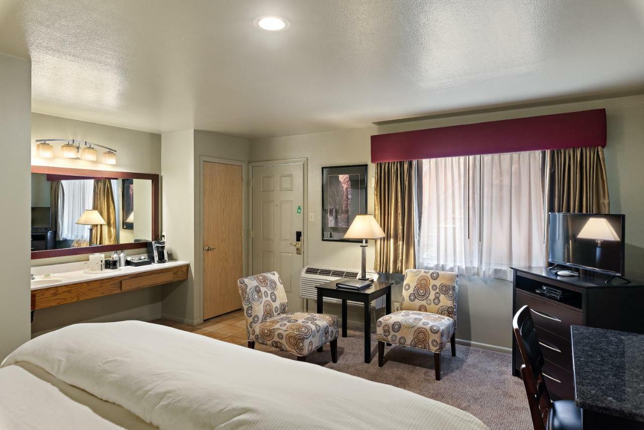 Flanigan'S Resort And Spa Springdale Bagian luar foto